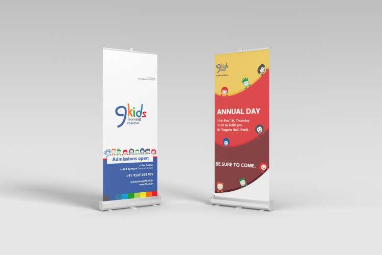 2 Standee - 9kid